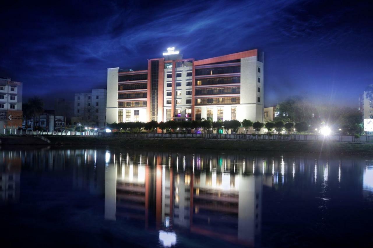 Le Lac Sarovar Portico- Ranchi Luaran gambar